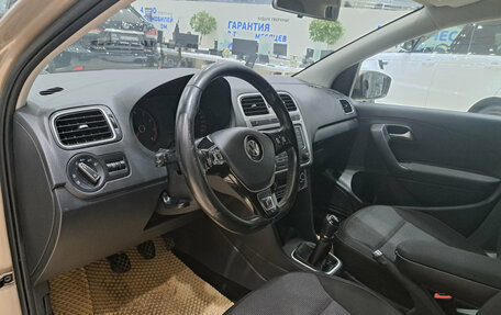 Volkswagen Polo VI (EU Market), 2016 год, 899 000 рублей, 20 фотография
