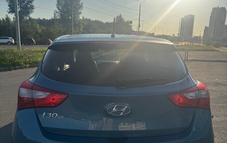 Hyundai i30 II рестайлинг, 2013 год, 900 000 рублей, 3 фотография
