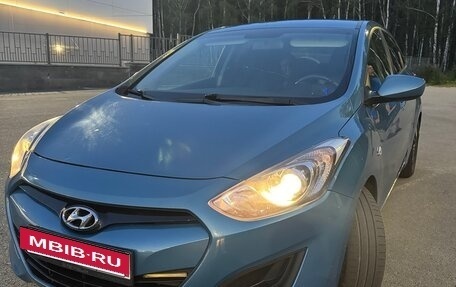 Hyundai i30 II рестайлинг, 2013 год, 900 000 рублей, 7 фотография