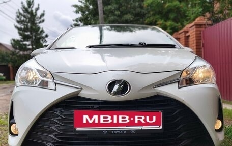 Toyota Vitz, 2019 год, 979 000 рублей, 2 фотография