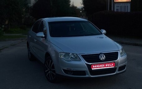 Volkswagen Passat B6, 2006 год, 550 000 рублей, 1 фотография