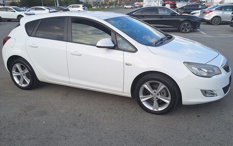 Opel Astra J, 2012 год, 649 000 рублей, 2 фотография