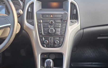 Opel Astra J, 2012 год, 649 000 рублей, 3 фотография