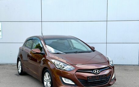 Hyundai i30 II рестайлинг, 2012 год, 999 000 рублей, 3 фотография