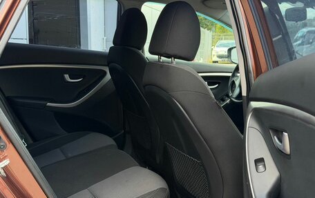 Hyundai i30 II рестайлинг, 2012 год, 999 000 рублей, 11 фотография