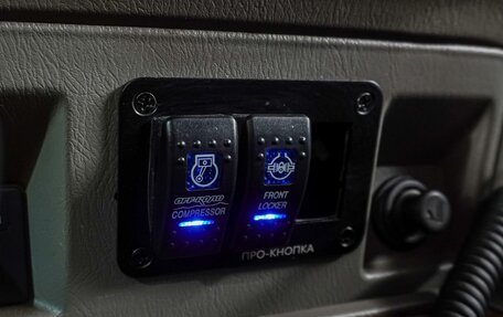Nissan Patrol, 1998 год, 1 919 000 рублей, 17 фотография