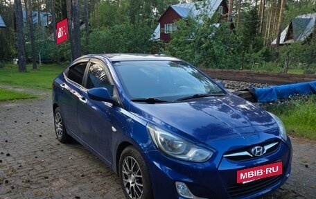 Hyundai Solaris II рестайлинг, 2012 год, 460 000 рублей, 2 фотография