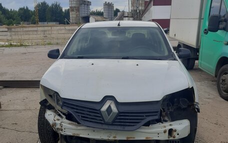 Renault Logan II, 2016 год, 200 000 рублей, 7 фотография