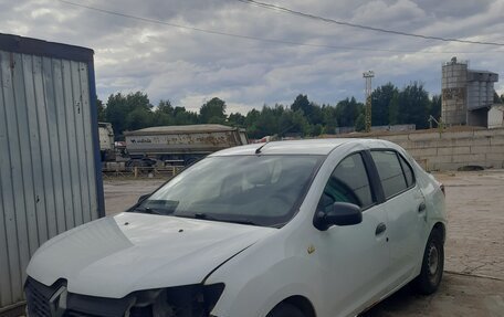 Renault Logan II, 2016 год, 200 000 рублей, 9 фотография