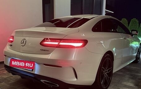 Mercedes-Benz E-Класс, 2017 год, 4 890 000 рублей, 18 фотография