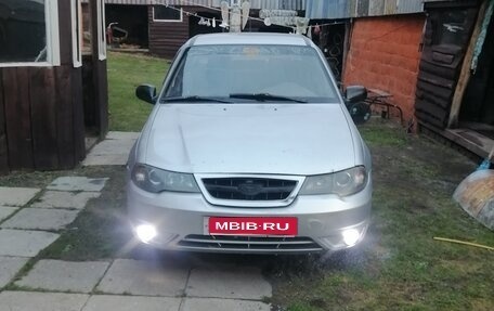 Daewoo Nexia I рестайлинг, 2011 год, 100 000 рублей, 1 фотография