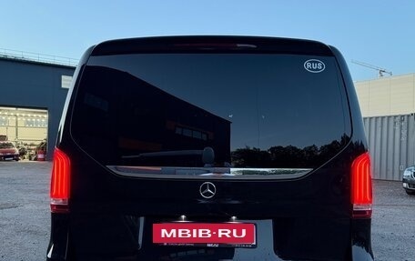 Mercedes-Benz V-Класс, 2018 год, 3 750 000 рублей, 6 фотография