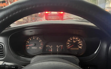 KIA Sportage IV рестайлинг, 2004 год, 500 000 рублей, 9 фотография