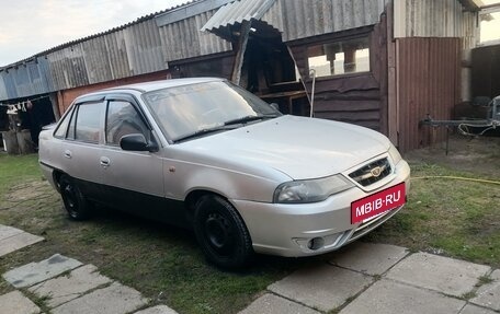 Daewoo Nexia I рестайлинг, 2011 год, 100 000 рублей, 3 фотография