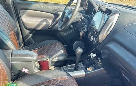 Toyota RAV4, 2004 год, 680 000 рублей, 6 фотография