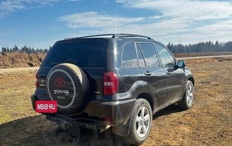Toyota RAV4, 2004 год, 680 000 рублей, 3 фотография