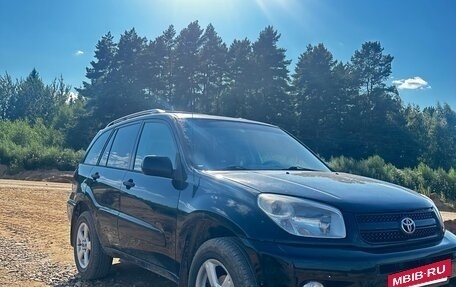 Toyota RAV4, 2004 год, 680 000 рублей, 10 фотография