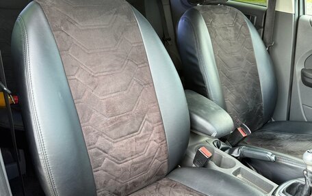 Ford Focus II рестайлинг, 2006 год, 330 000 рублей, 14 фотография