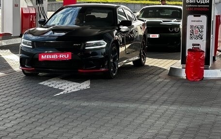 Dodge Charger, 2019 год, 3 840 000 рублей, 4 фотография