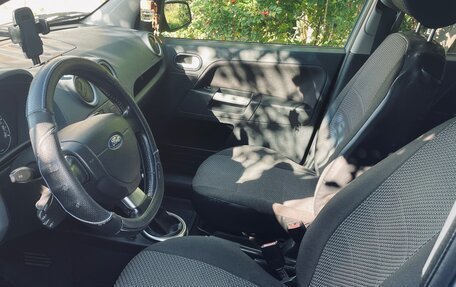 Ford Fusion I, 2006 год, 370 000 рублей, 3 фотография