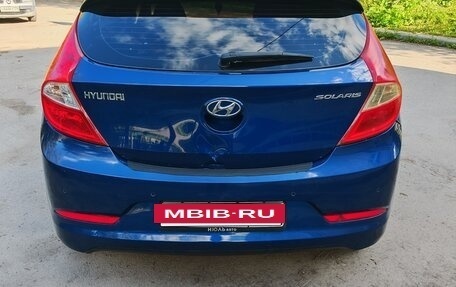 Hyundai Solaris II рестайлинг, 2015 год, 990 000 рублей, 4 фотография