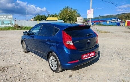 Hyundai Solaris II рестайлинг, 2015 год, 990 000 рублей, 12 фотография