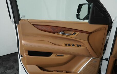 Cadillac Escalade IV, 2016 год, 3 790 000 рублей, 9 фотография