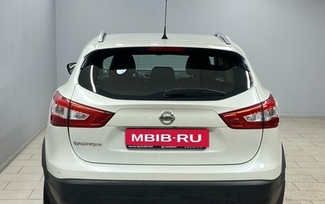Nissan Qashqai, 2016 год, 1 584 000 рублей, 4 фотография