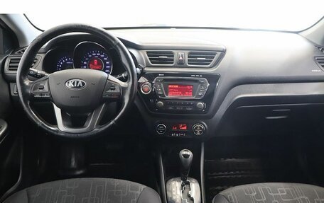 KIA Rio III рестайлинг, 2013 год, 879 800 рублей, 11 фотография