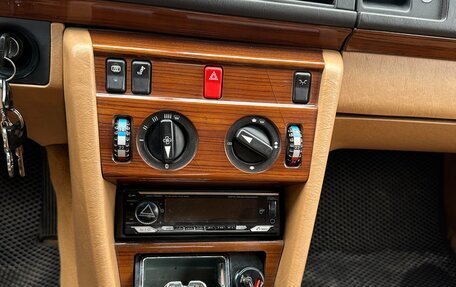Mercedes-Benz W124, 1991 год, 700 000 рублей, 11 фотография