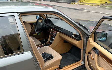 Mercedes-Benz W124, 1991 год, 700 000 рублей, 13 фотография