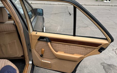 Mercedes-Benz W124, 1991 год, 700 000 рублей, 15 фотография