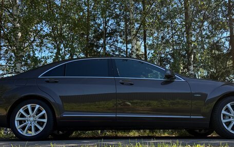 Mercedes-Benz S-Класс, 2011 год, 3 300 000 рублей, 2 фотография