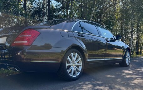 Mercedes-Benz S-Класс, 2011 год, 3 300 000 рублей, 4 фотография