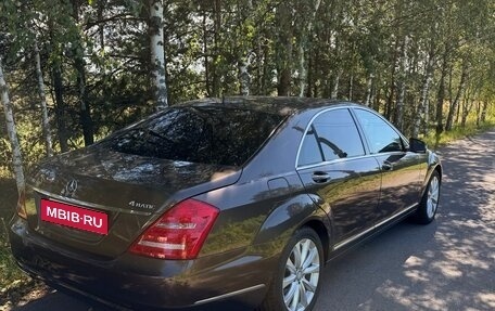 Mercedes-Benz S-Класс, 2011 год, 3 300 000 рублей, 5 фотография