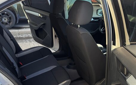 Skoda Rapid I, 2018 год, 1 250 000 рублей, 17 фотография