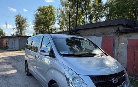 Hyundai Grand Starex Grand Starex I рестайлинг 2, 2010 год, 1 350 000 рублей, 5 фотография