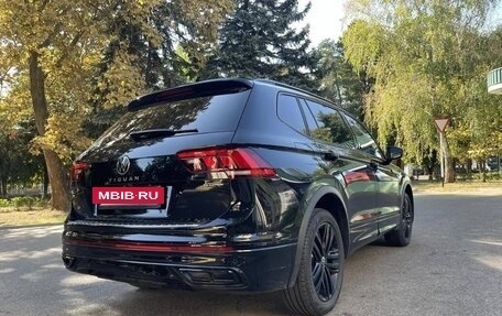 Volkswagen Tiguan II, 2021 год, 4 200 000 рублей, 3 фотография