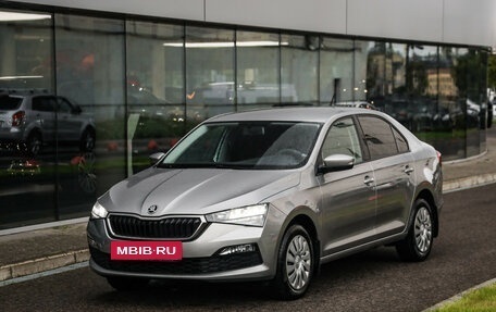 Skoda Rapid II, 2020 год, 1 699 000 рублей, 3 фотография