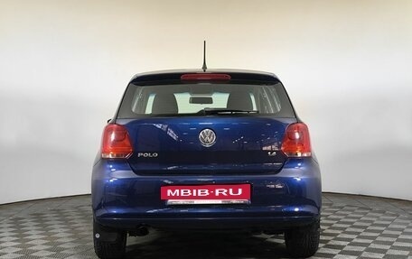 Volkswagen Polo VI (EU Market), 2010 год, 650 000 рублей, 5 фотография