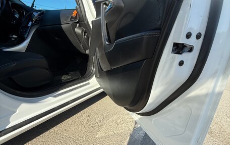 Opel Astra J, 2011 год, 780 000 рублей, 4 фотография