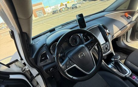 Opel Astra J, 2011 год, 780 000 рублей, 11 фотография