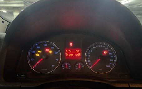 Volkswagen Golf V, 2007 год, 550 000 рублей, 9 фотография