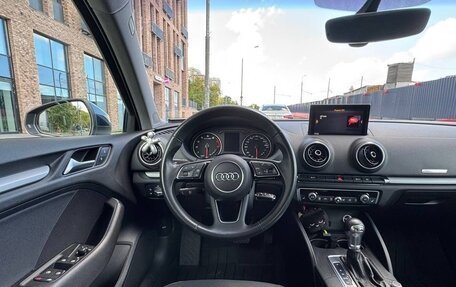 Audi A3, 2019 год, 2 250 000 рублей, 10 фотография
