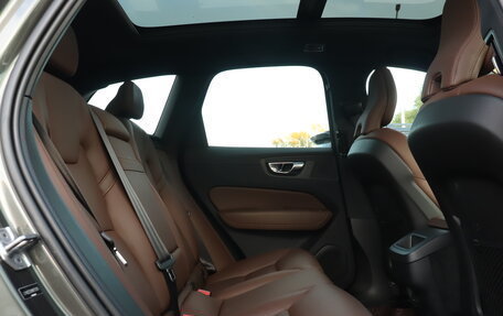 Volvo XC60 II, 2020 год, 4 990 000 рублей, 10 фотография