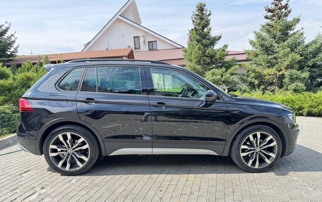 Volkswagen Tiguan II, 2019 год, 2 890 000 рублей, 6 фотография