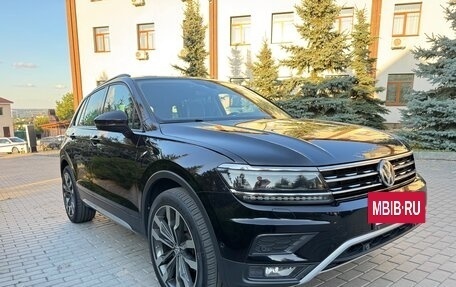 Volkswagen Tiguan II, 2019 год, 2 890 000 рублей, 10 фотография