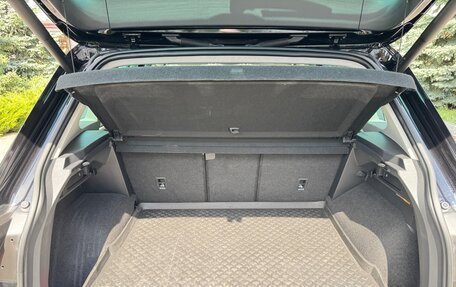 Volkswagen Tiguan II, 2019 год, 2 890 000 рублей, 20 фотография