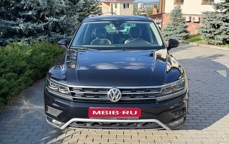 Volkswagen Tiguan II, 2019 год, 2 890 000 рублей, 8 фотография