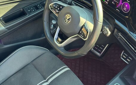 Volkswagen Golf VIII, 2022 год, 2 650 000 рублей, 7 фотография